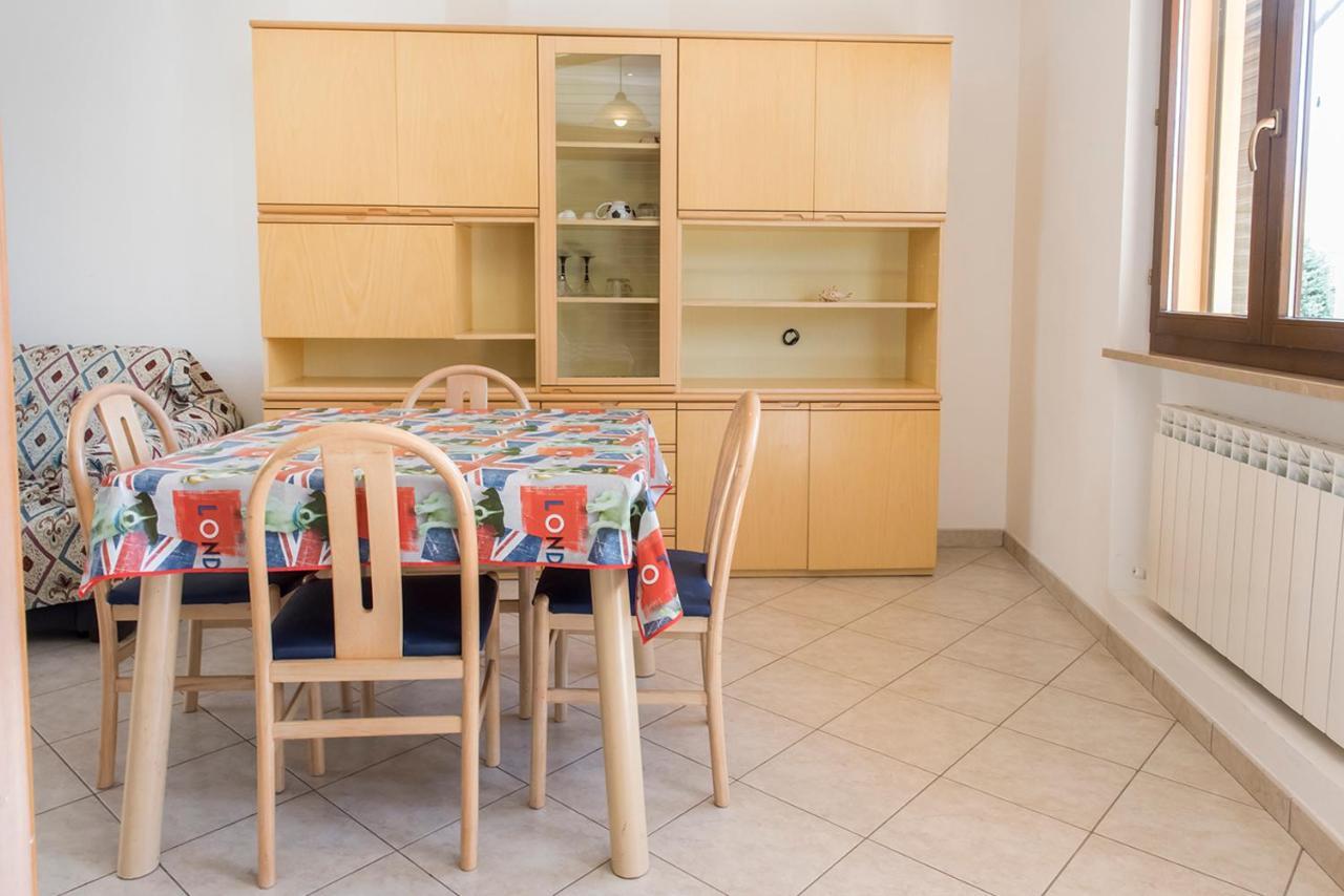 S130 - Sirolo, Deliziosa Villetta Con Terrazzo Exteriör bild