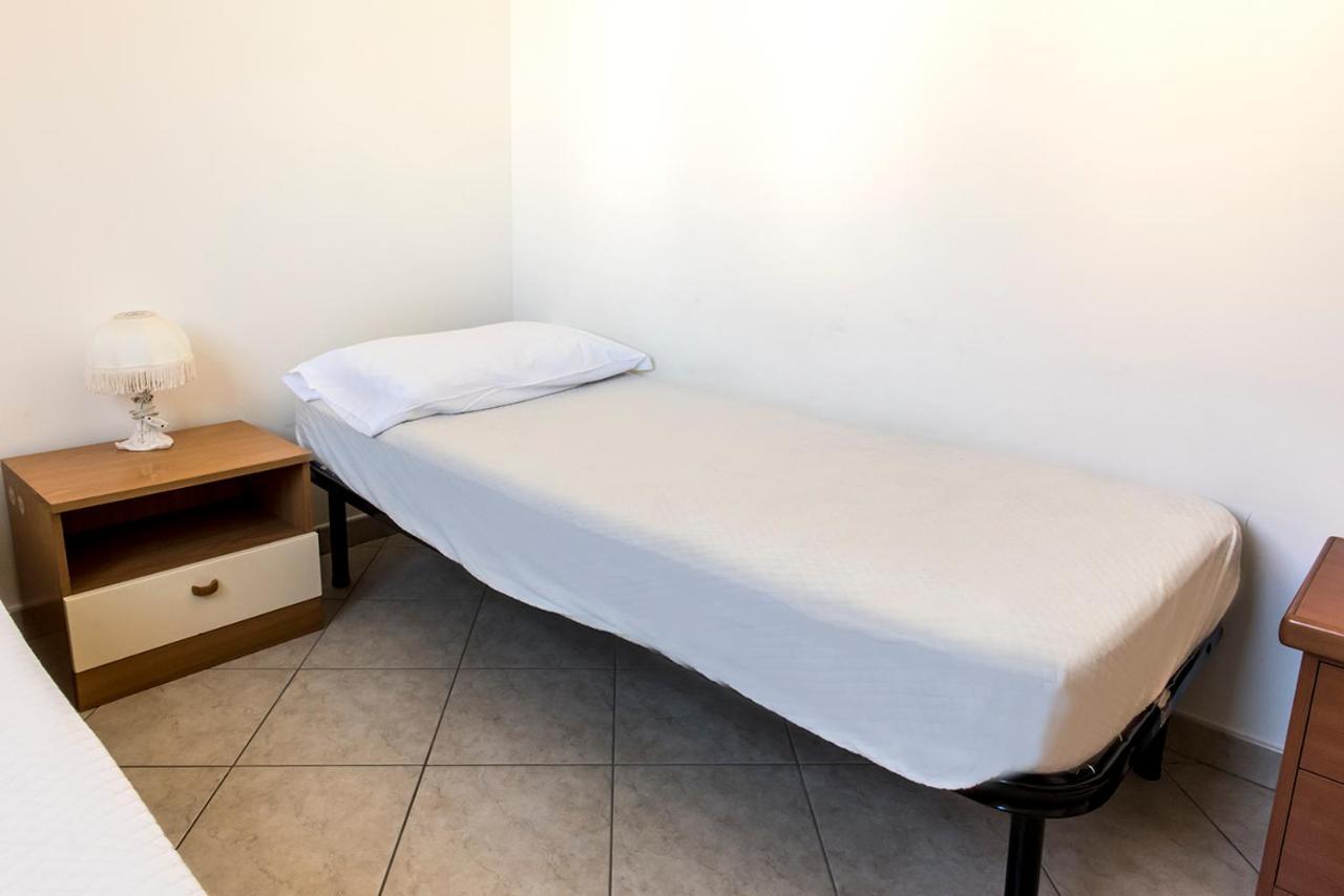 S130 - Sirolo, Deliziosa Villetta Con Terrazzo Exteriör bild